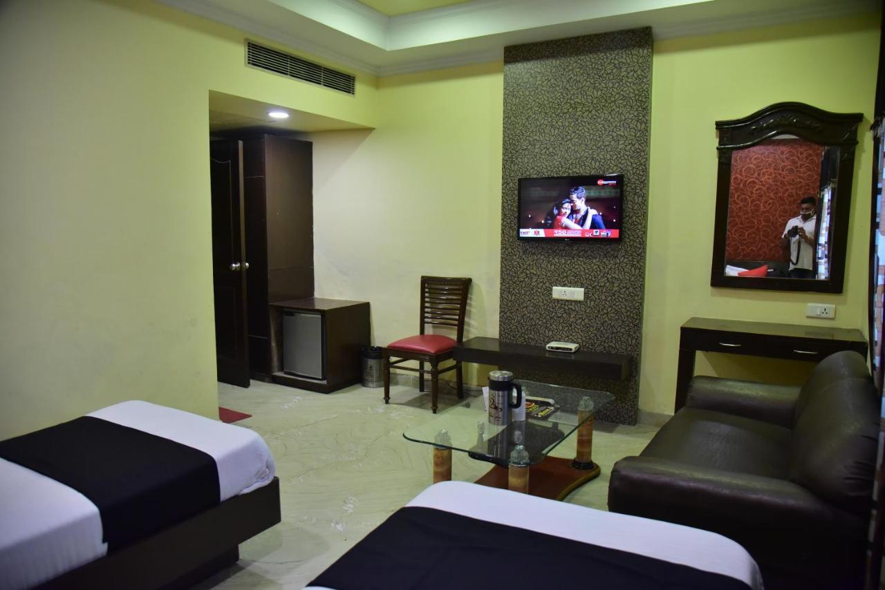 Hotel Sanjog International Амритсар Экстерьер фото